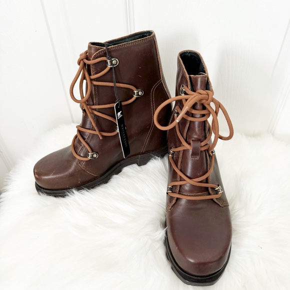 NEW SOREL JOAN OF ARCTIC WEDGE III LACE BOOT SIZE 6.5 - Picture 4 of 16
